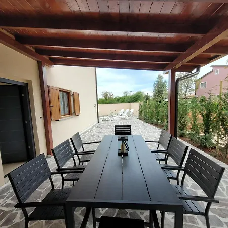 The Setting Sun Appartement Umag