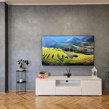 アパート The Setting Sun ウマグ