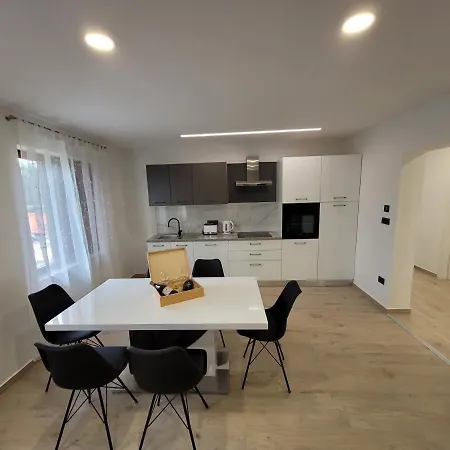 The Setting Sun ウマグ