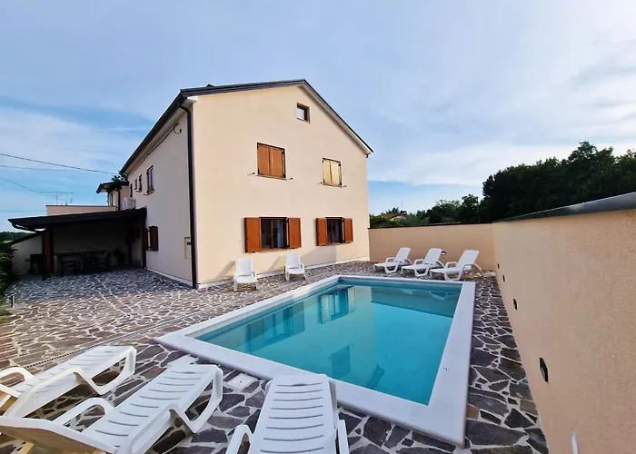 The Setting Sun Apartman