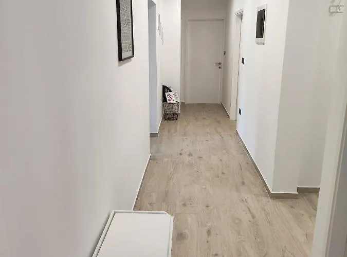 The Setting Sun * Umag